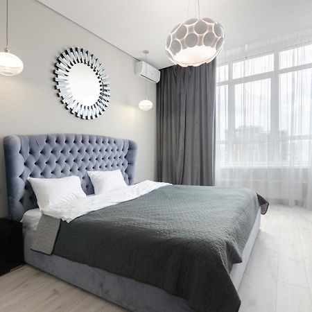 Petrovdom Apartments 267-373 In Rc Central Park, 7 John Mccain Street Kiew Exterior foto