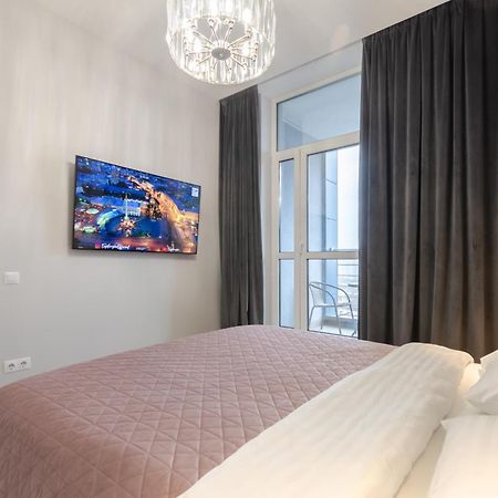 Petrovdom Apartments 267-373 In Rc Central Park, 7 John Mccain Street Kiew Exterior foto