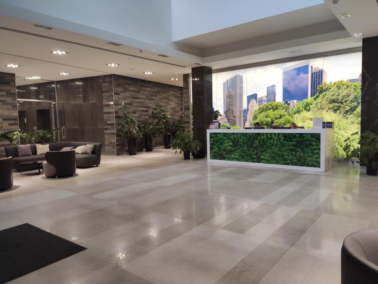 Petrovdom Apartments 267-373 In Rc Central Park, 7 John Mccain Street Kiew Exterior foto